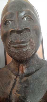 Busto escultura Africana antiga historica Angolana