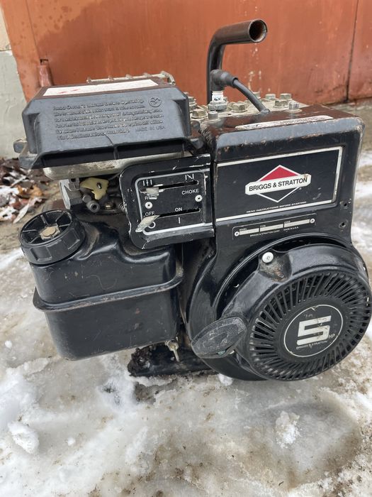 Бензиновий Генератор Bosch