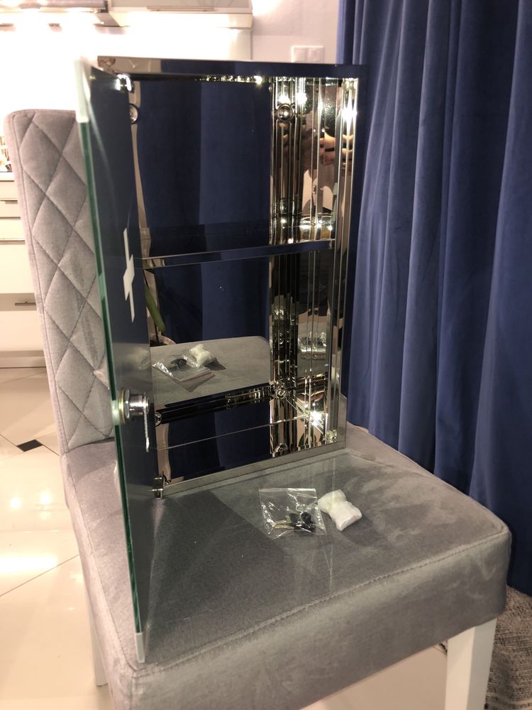 Szafka medyczna Apteczka wisząca z lustrem Pierwsza pomoc domowa Inox