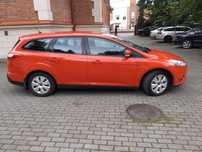 Ford Focus Combi 2011r kolor czerwony.