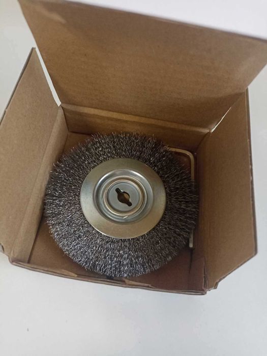 Elektryczna zamiatarka do kostki brukowej i fug 650W Westfalia