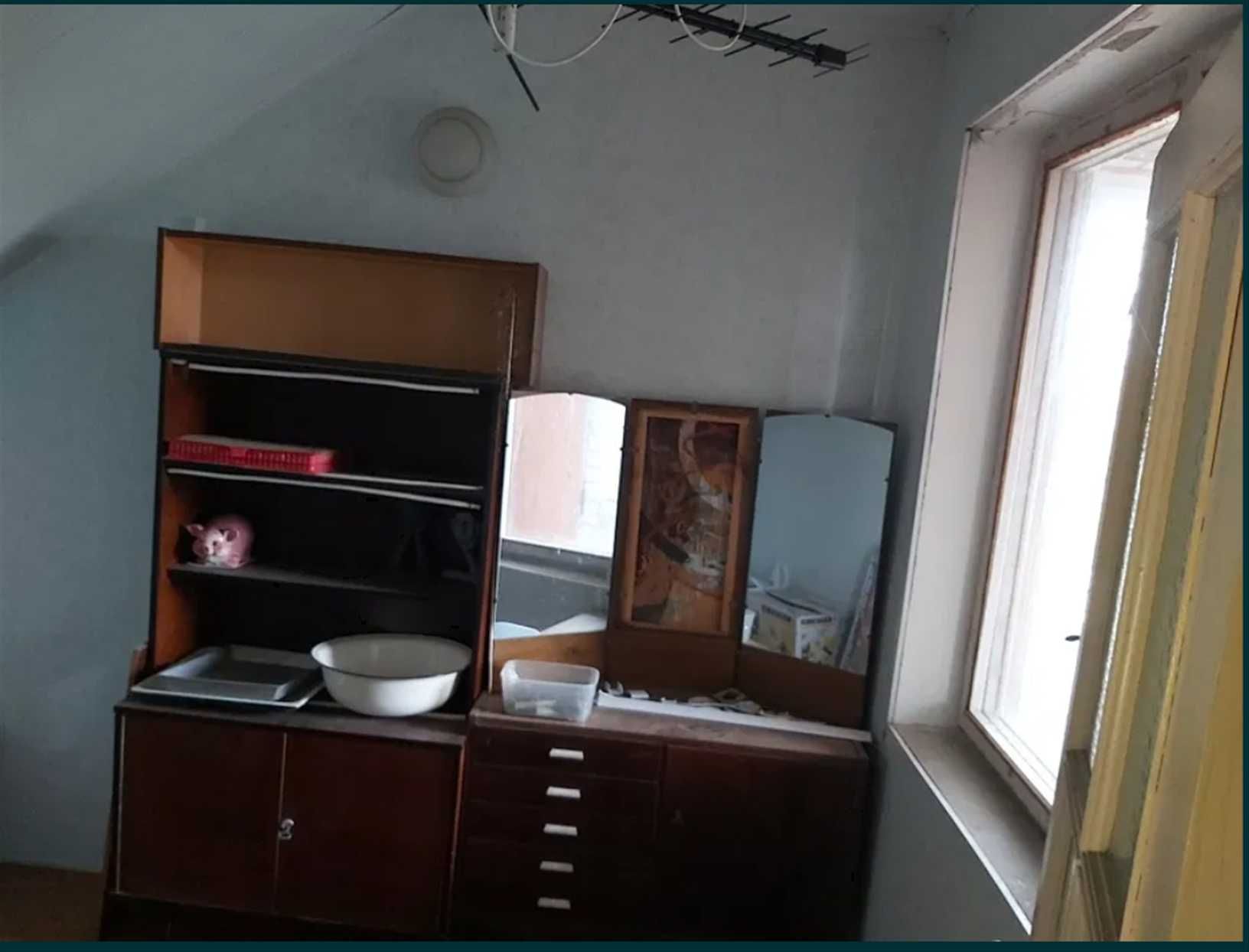Продам дом-дачу в Крынычках Тихий район. Все приват. Отличная цена.TB.