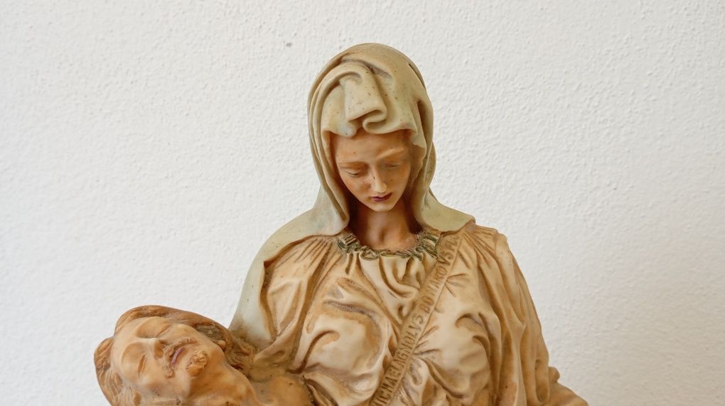 Pieta em bom estado