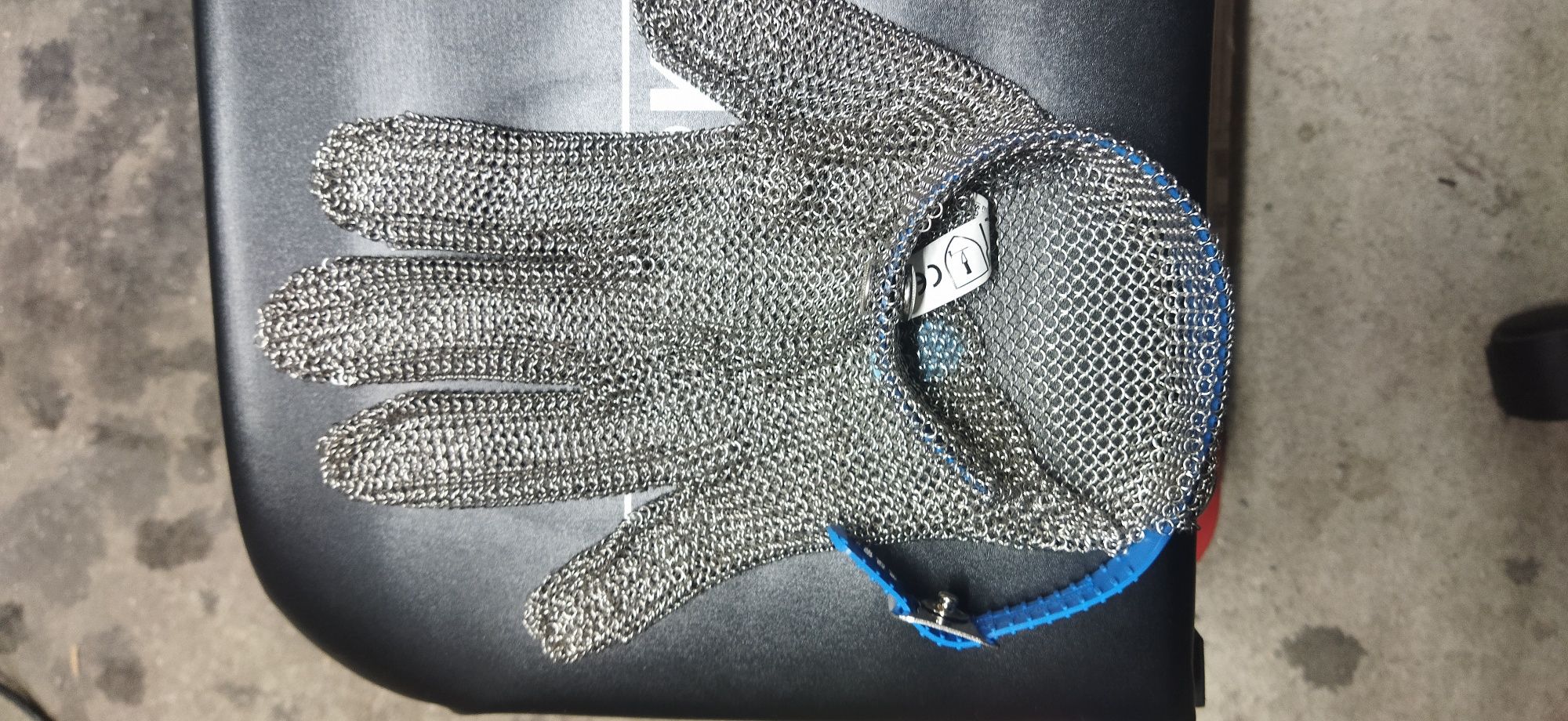 Luva de malha de aço inox para proteção  manual de talhante