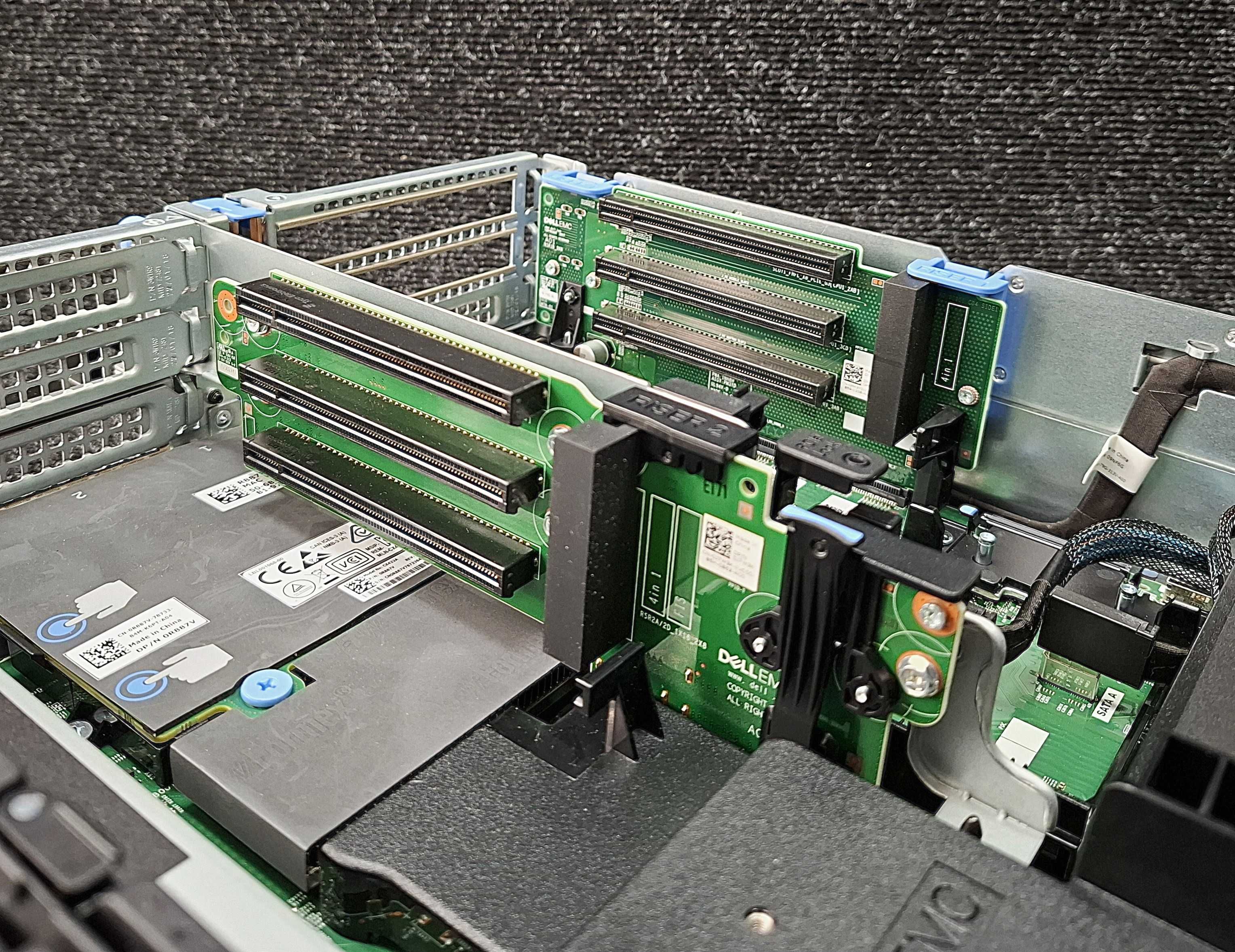 Сервер Dell Power Edge R740 8LFF