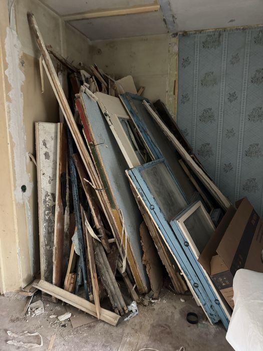 Дрова безкоштовно самовивіз