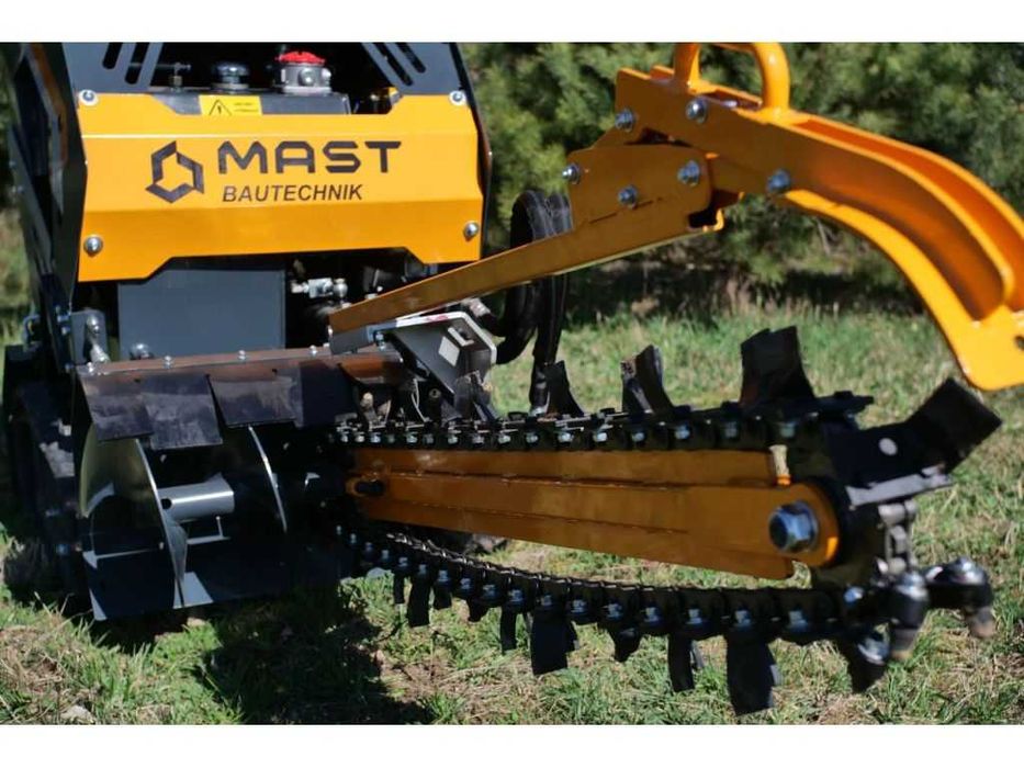 Траншеекопатель MAST Bautechnik MT-TR-100PRO траншеєкопач