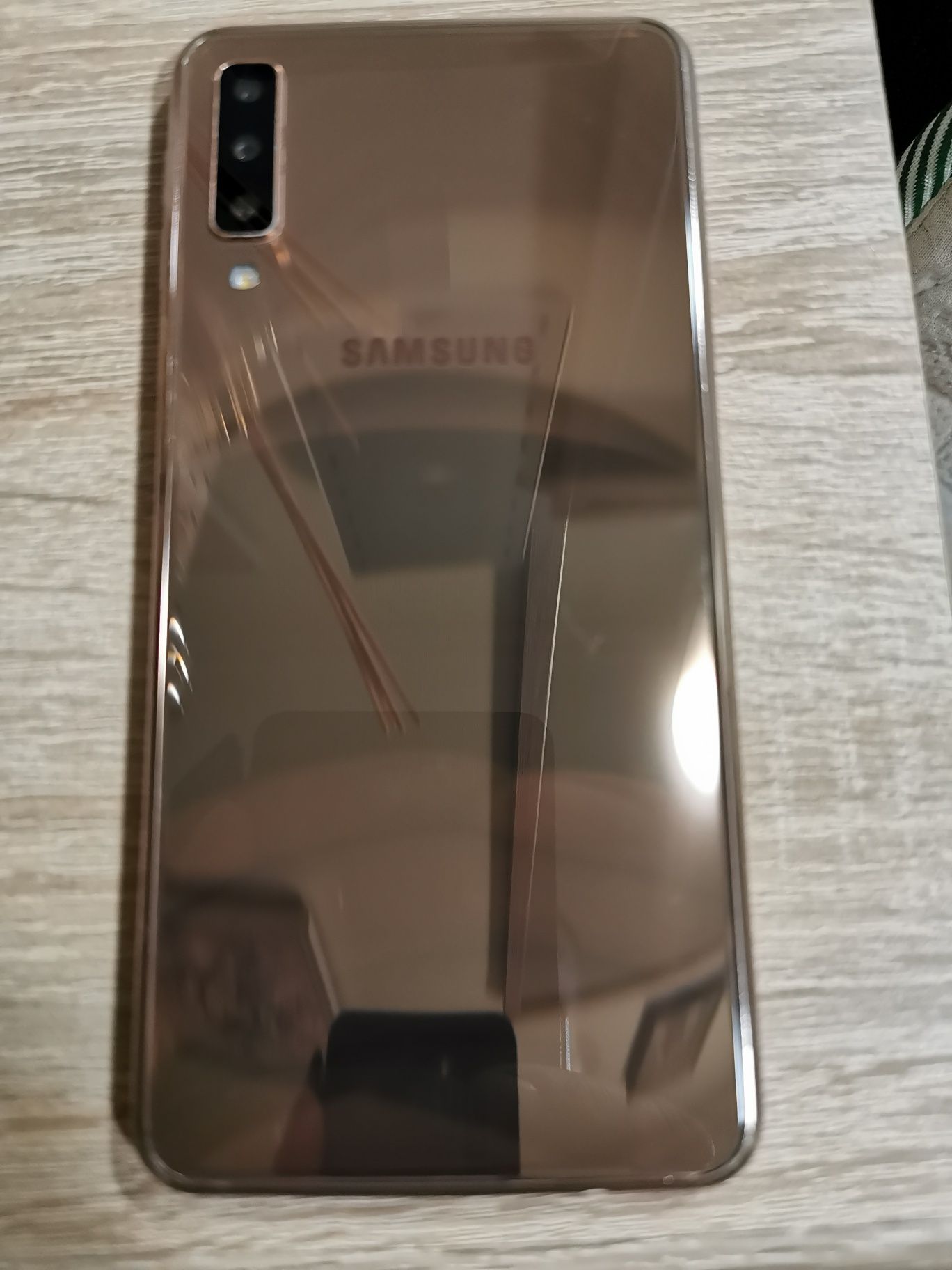 Продам смартфон A7 2018, 4/128 Гб