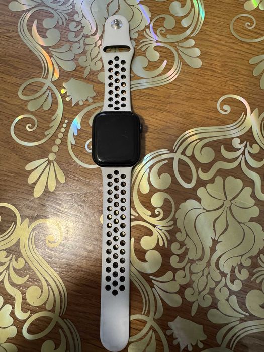 Apple Watch Series 7 45mm