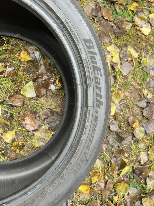 Шини на Х5/Х6 Yokohama BluEarth Winter V905 275/40 315/35 R20 106V
