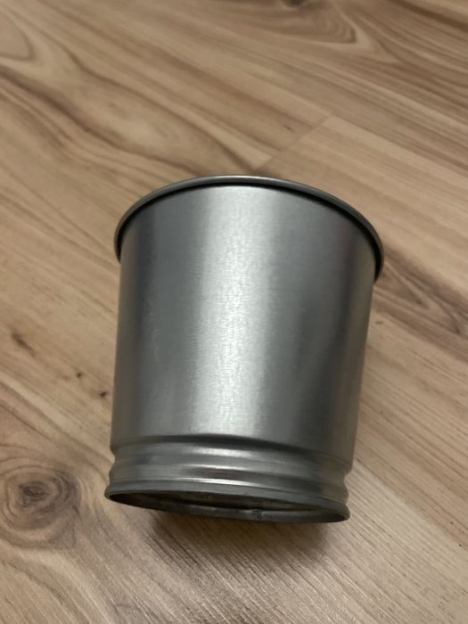 Osłonka doniczka z Ikea metalowa