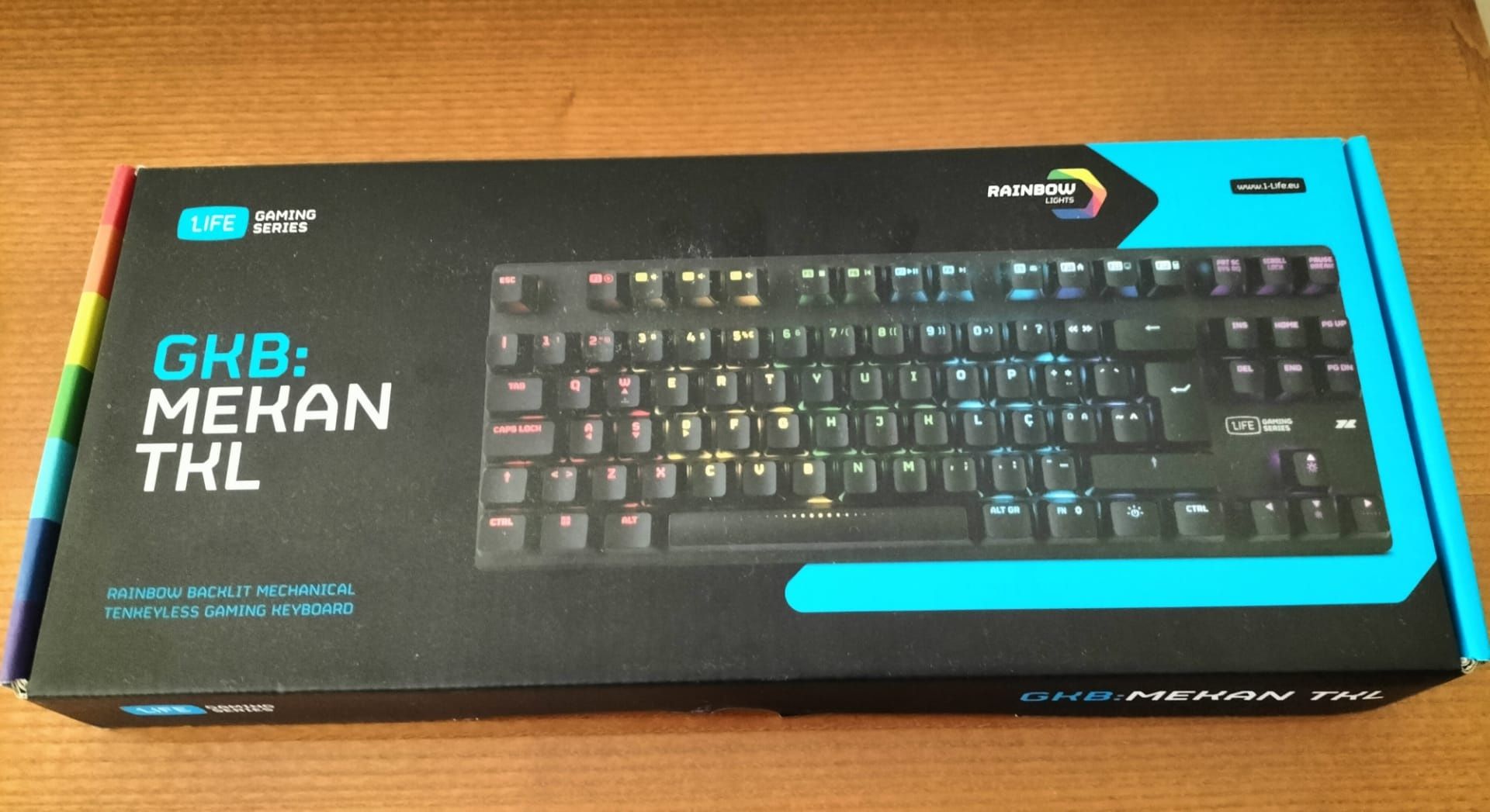 Teclado gaming usado