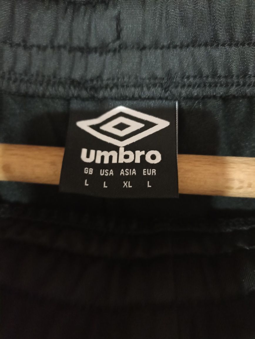 Костюм жіночий Umbro