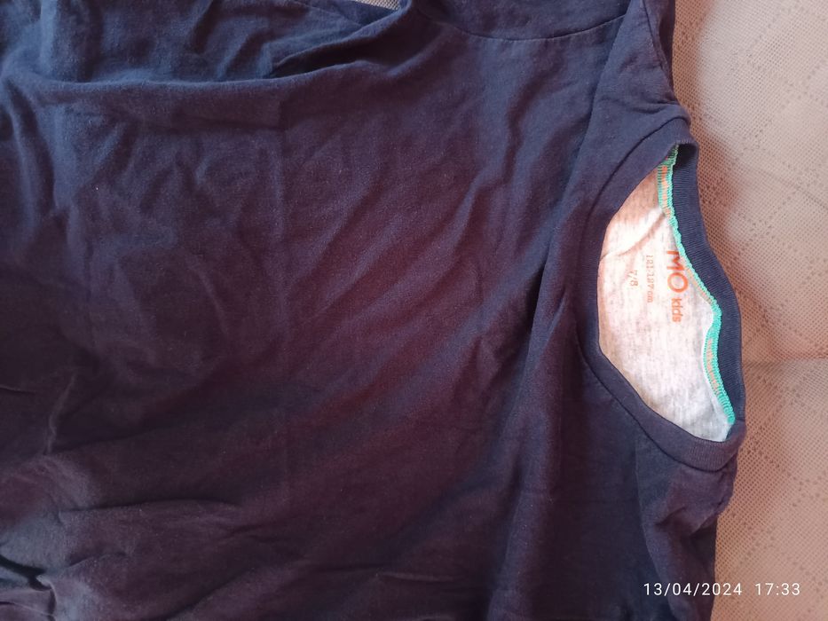 T-shirts criança