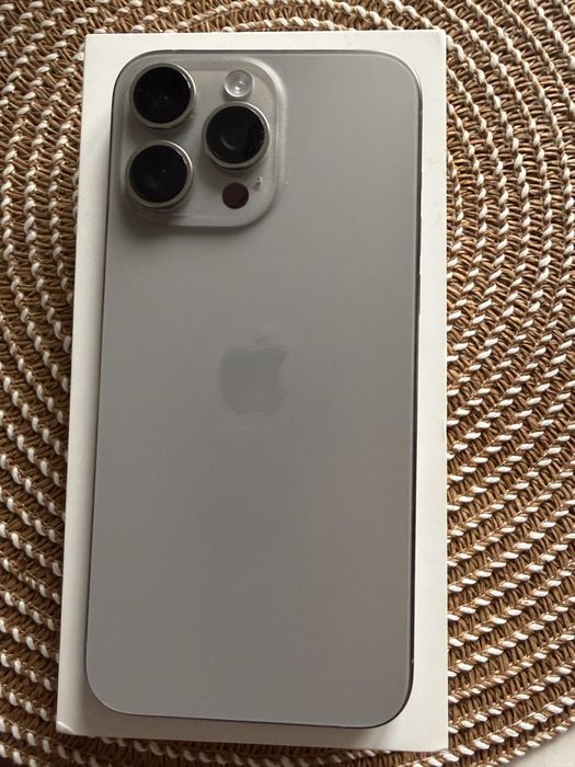 Sprzedam Iphona 15 pro max 256 gb