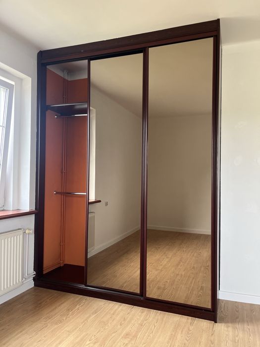 Szafa wnękowa przesuwna lustra lustro garderoba szafy