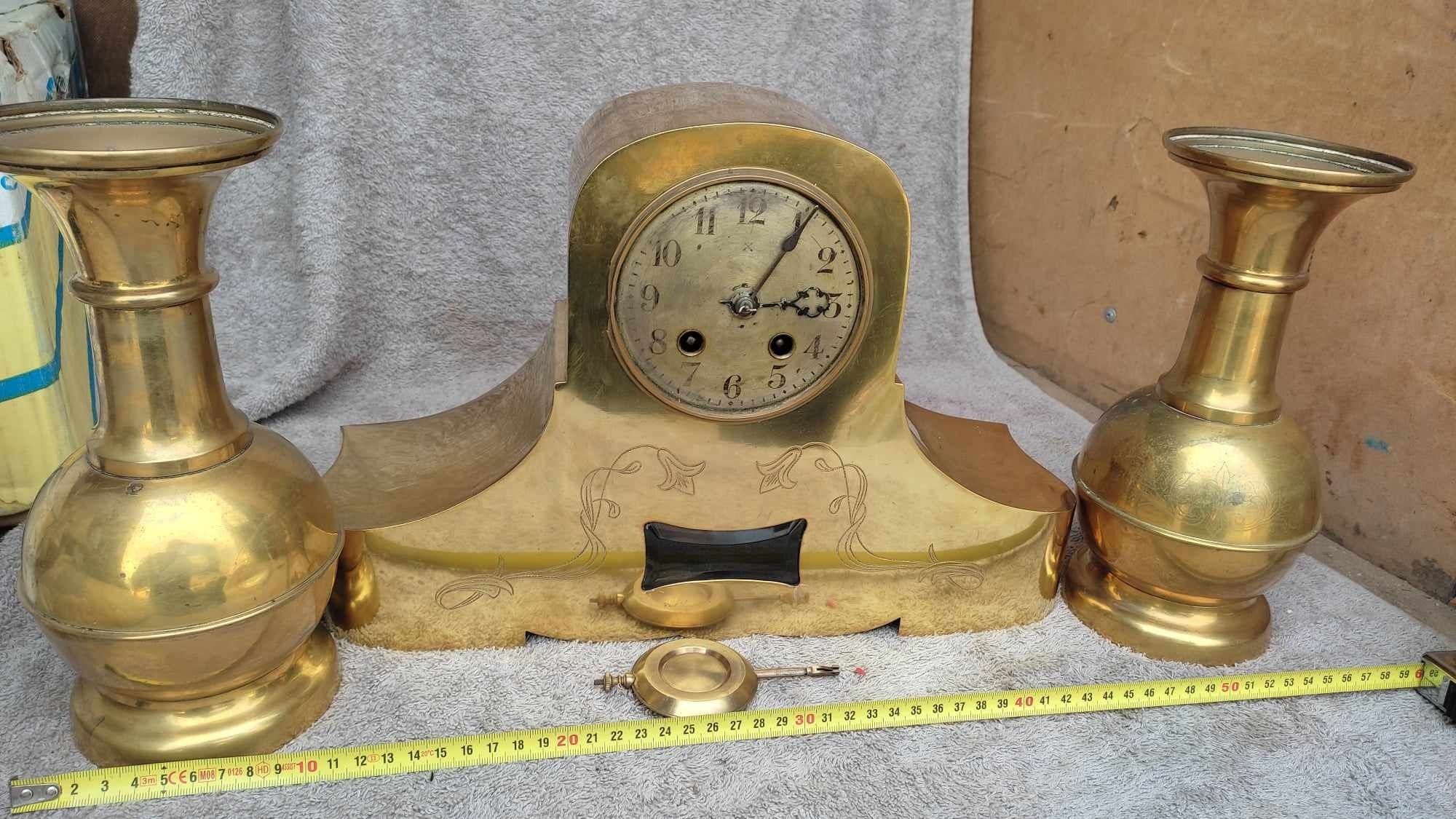 Stary  zegar kominkowy z przystawkami