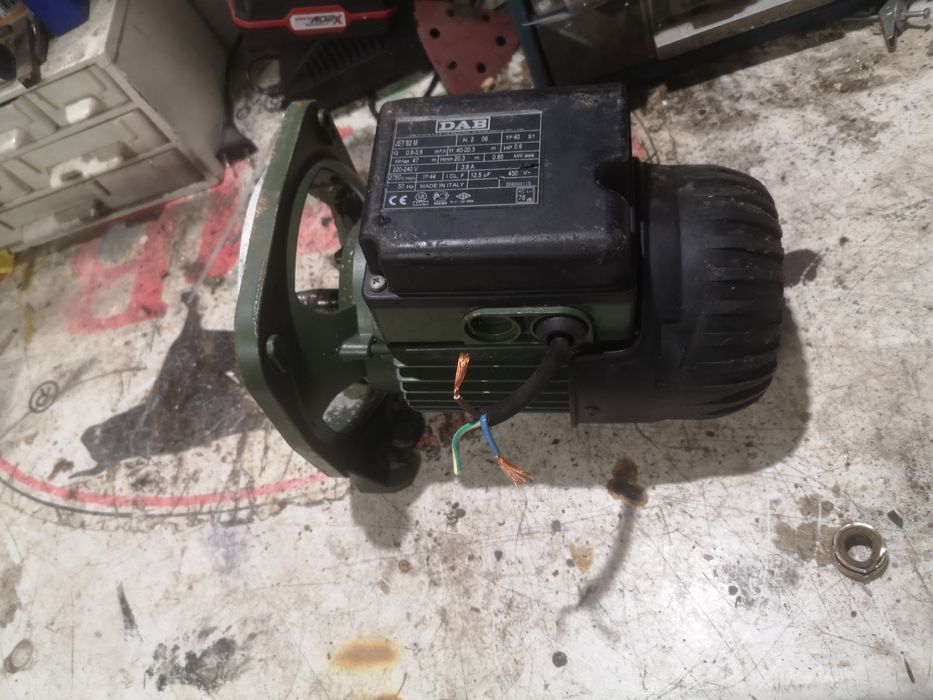 Silnik elektryczny 230v  0.85kw 2760obr.