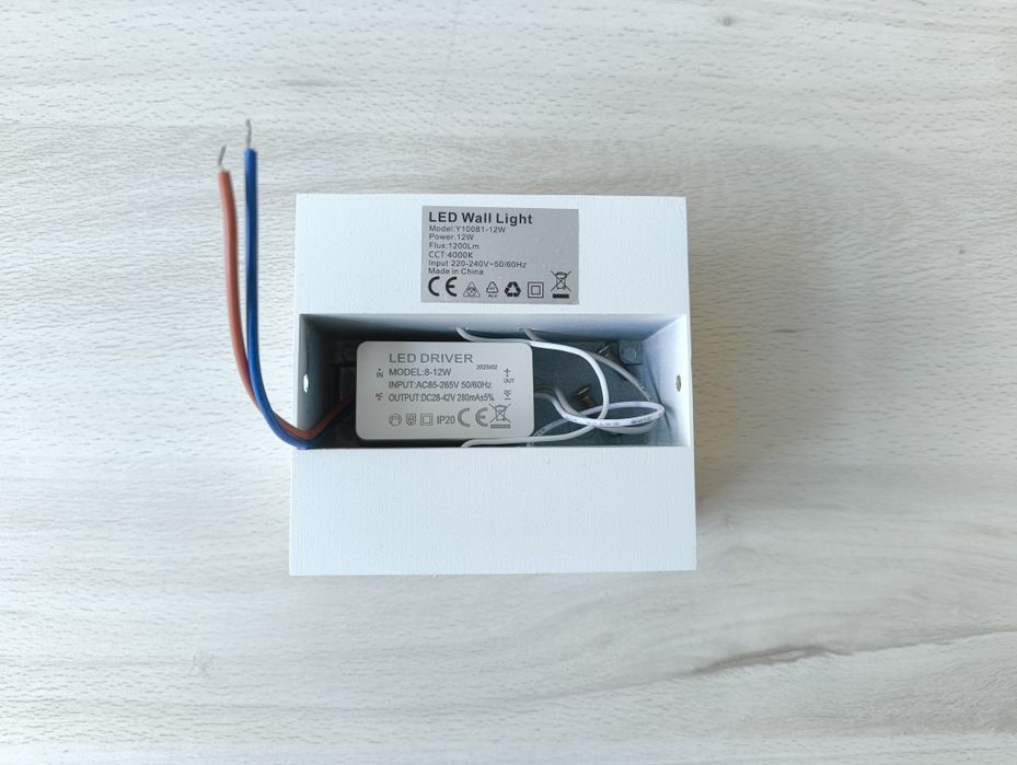 Lâmpadas LED de parede Amazon 12W 4000K 1200lm