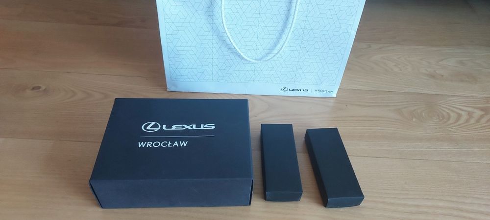 Lexus brelok zestaw prezentowy.