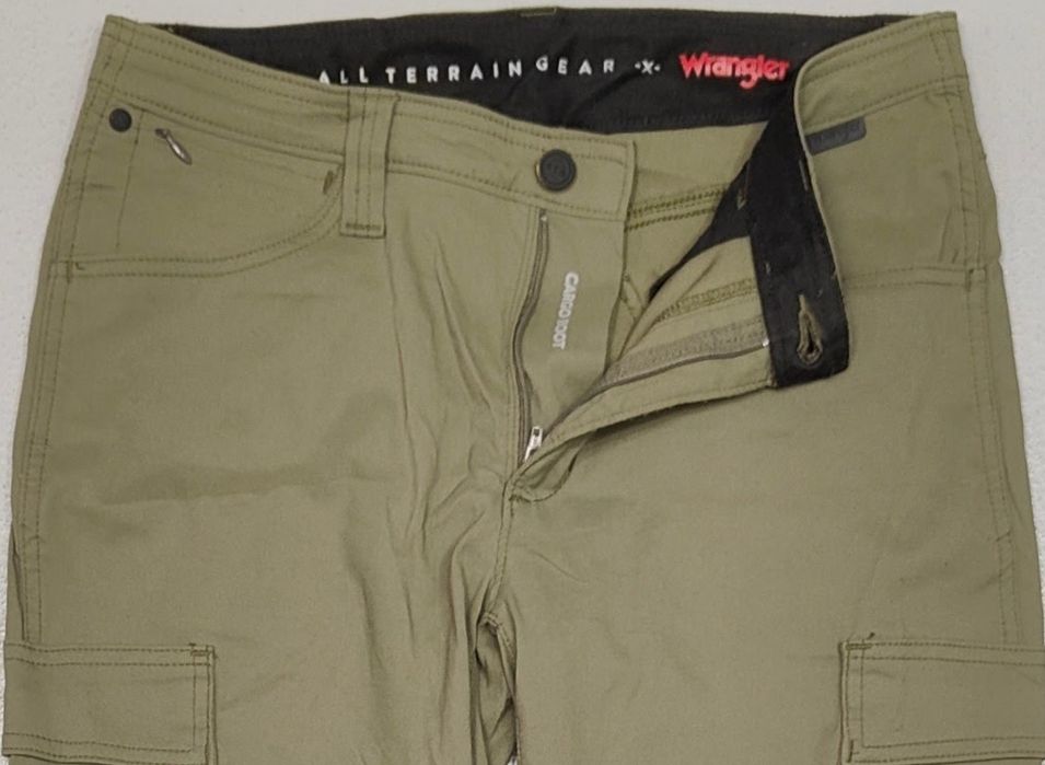 Wr) WRANGLER Cargo Boot oryginalne spodnie turystyczne Roz.XL