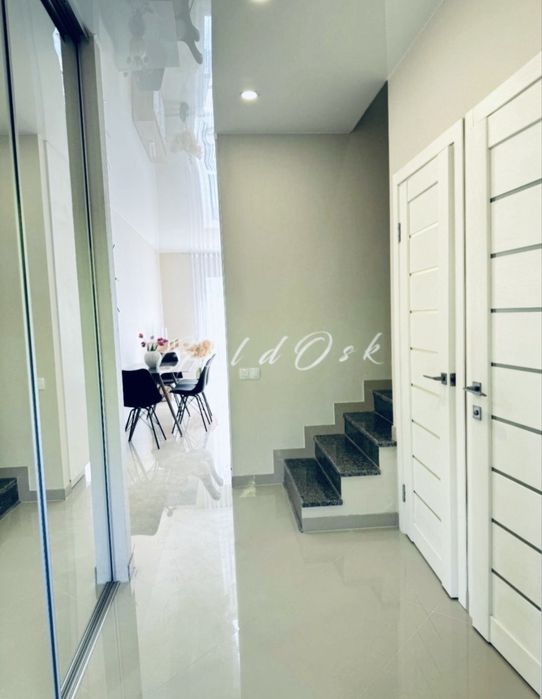 Здам Таунхаус поруч м .Осокорки.Перша оренда