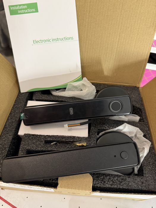 Inteligentna Klamka Zamek do drzwi z odciskiem palca tuya Bluetooth