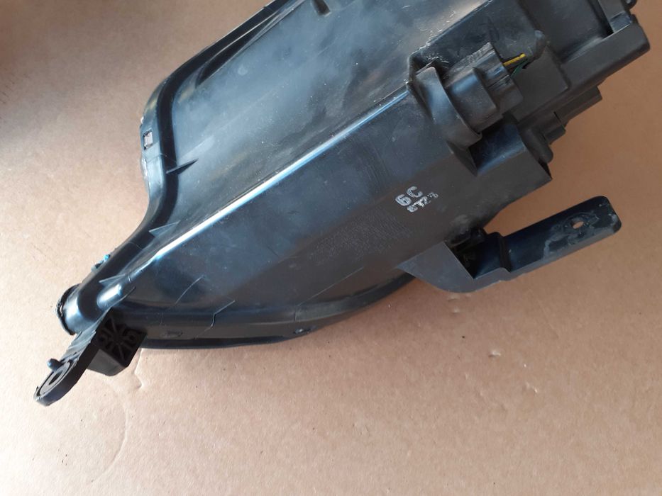 Opel Antara Reflektor Lewy Przód Xenon Europa