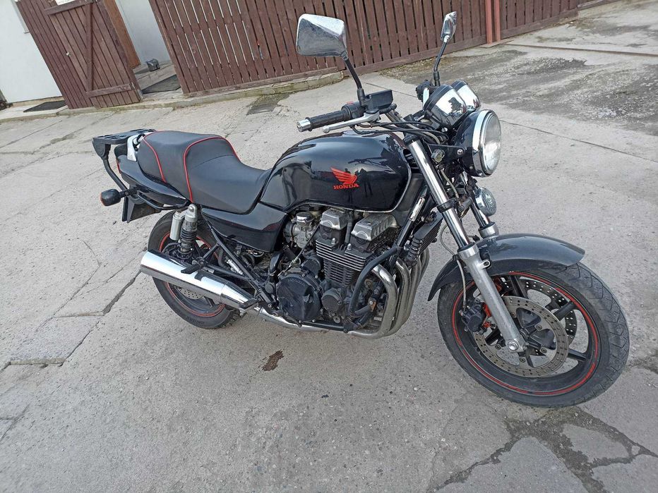 Motocykl Honda CB 750