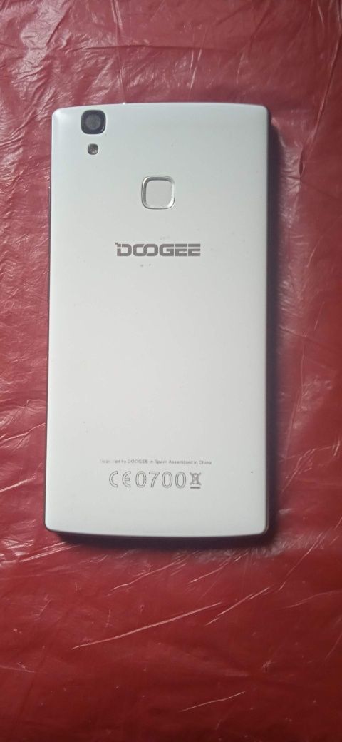 Телефон Doogee X5 Max