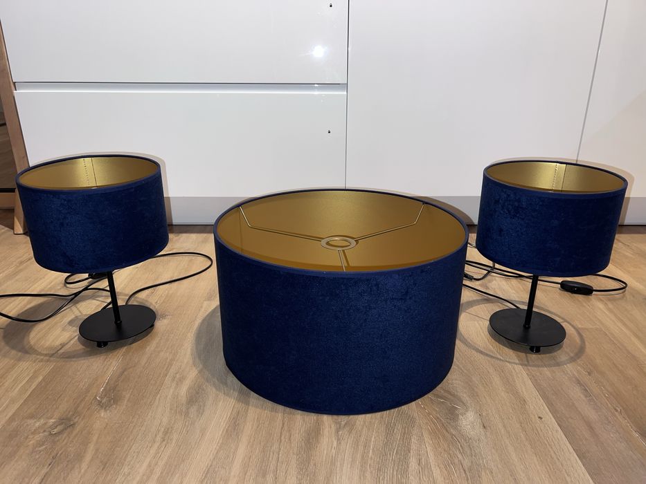 Lampa sufitowa wiszaca i dwie lampki nocne