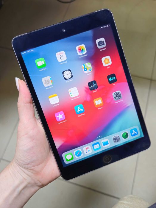 Планшет Apple iPad mini 2 A1490 Wi-Fi+4G 32GB + кабель зарядки
