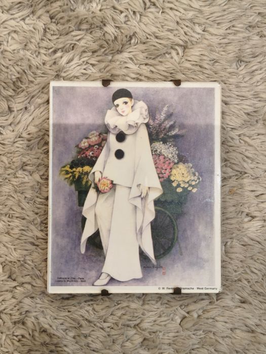 Pequenas fotos de arte Pierrot ,Mira Fujita