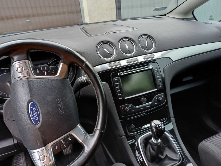Ford s max 2011r