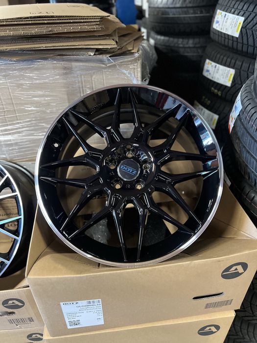 *komplet alufelg 5x114.3 20”