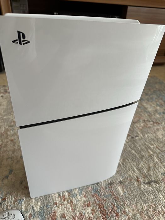 PS5 Slim Digital 1TB + 1 DualSense - Excelente Estado