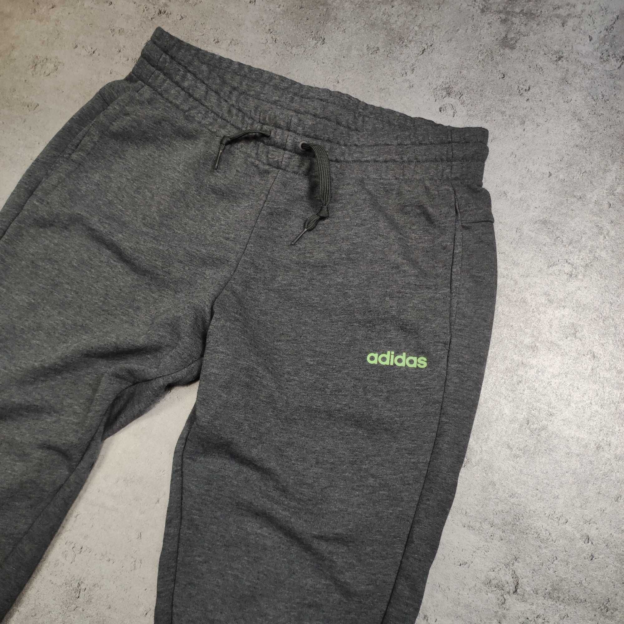 MĘSKIE Dresy Sportowe Adidas Ciemno Szare Clima Trening Casual Logo