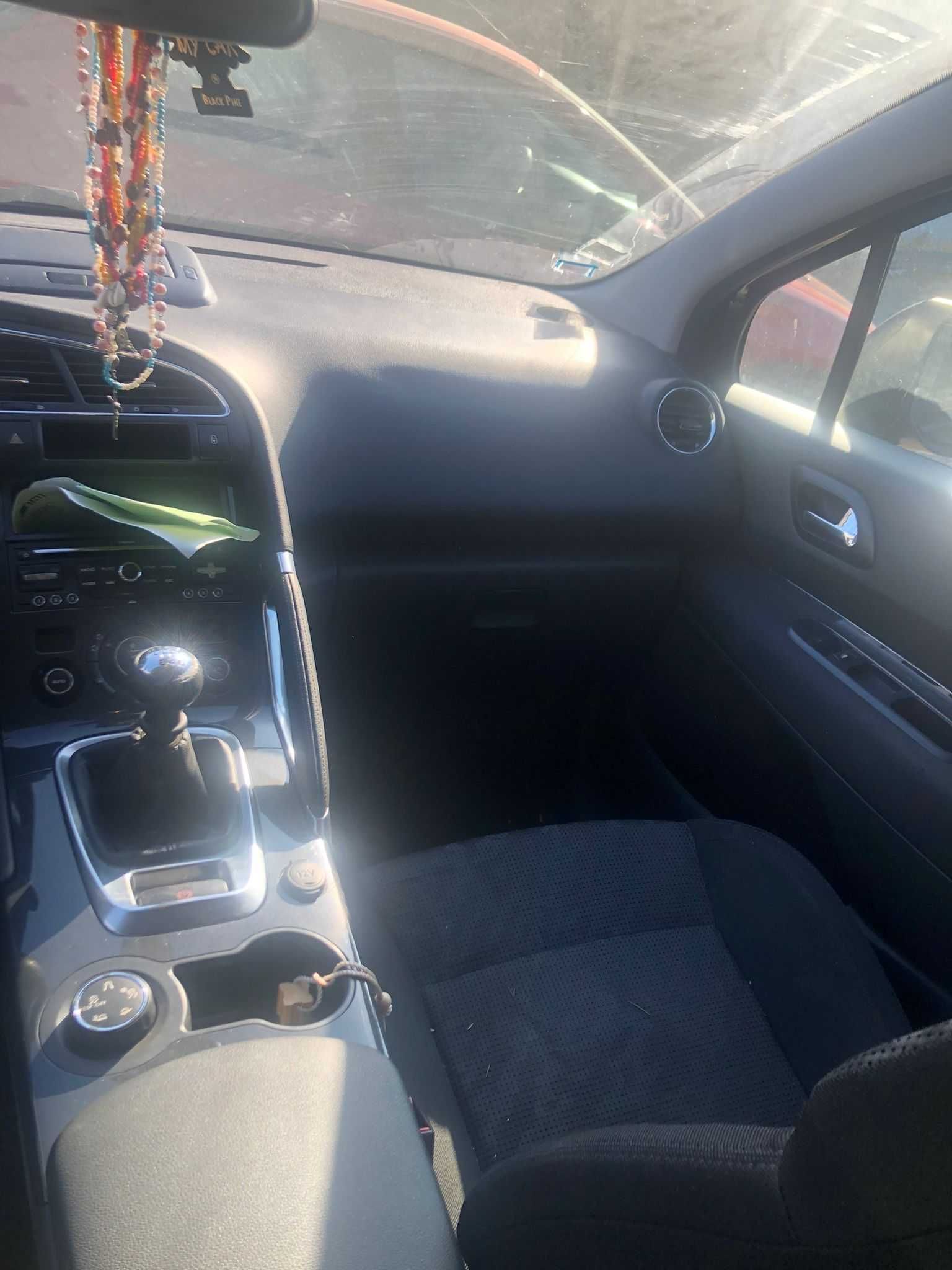 Vende-se Peugeot 3008