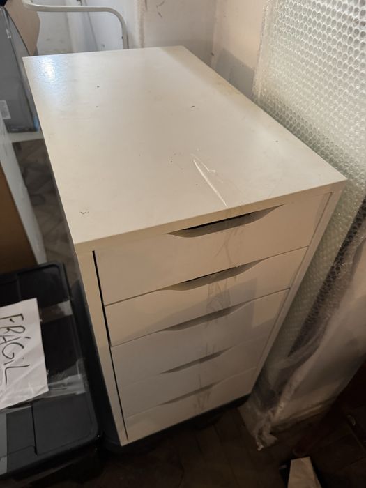 Movel de escritorio ikea