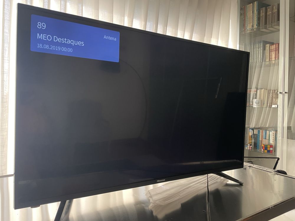 Smart TV Hisense 43”