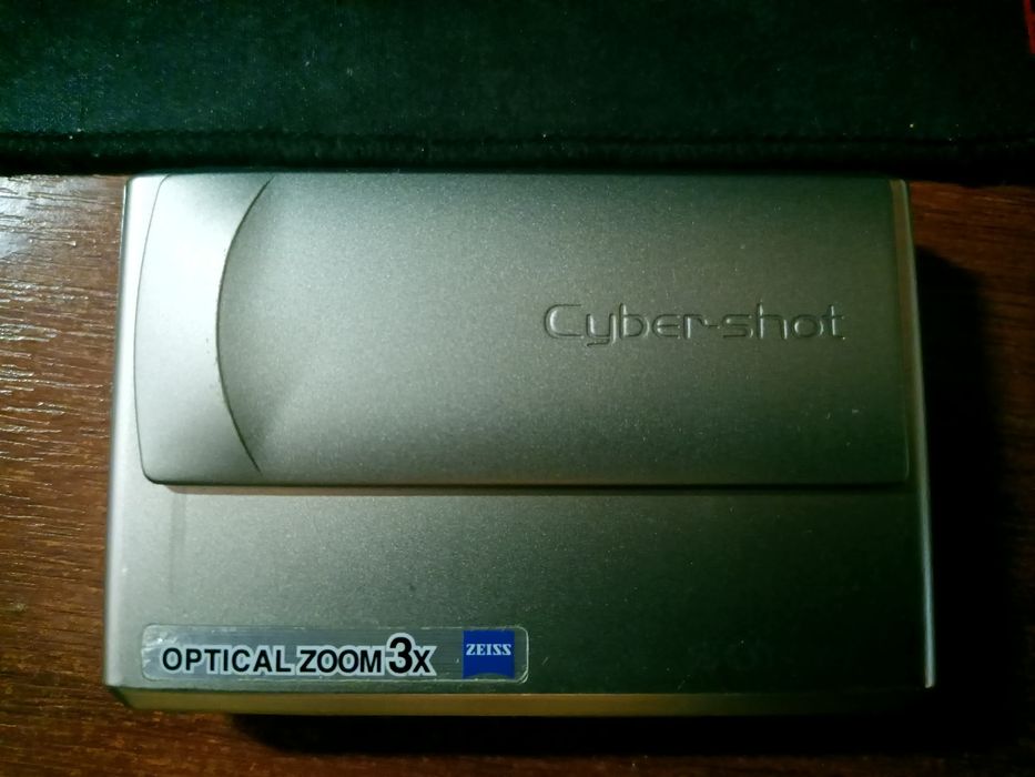 Фотоапарат Sony Cyber-shot DSC-T1