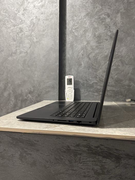 RedmiBook 15 2022 | i7 11390H/8Gb RAM/512Gb SSD