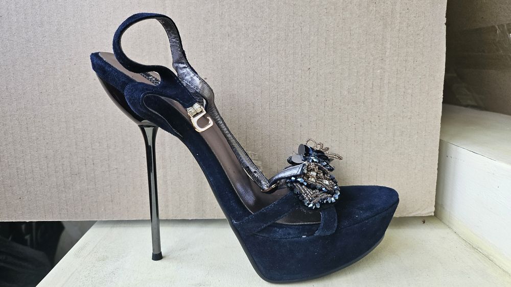 Босоніжки 38 розмір нові