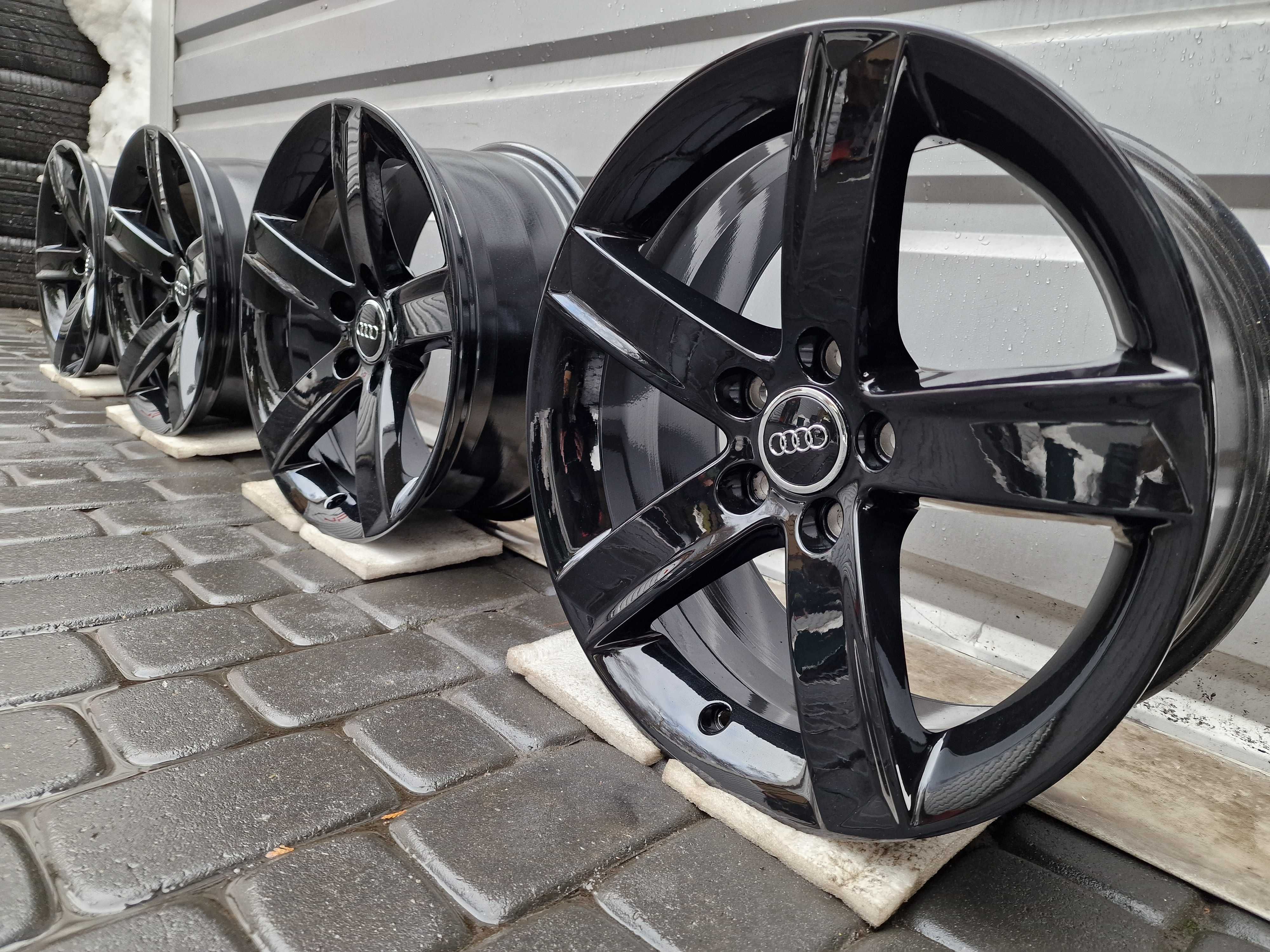 FABRYCZNIE NOWE Oryginalne Felgi Audi 17" A3 A4 A6 A8 Q3 Q5 TT