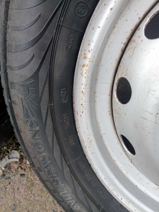 Авто колеса на Ніву