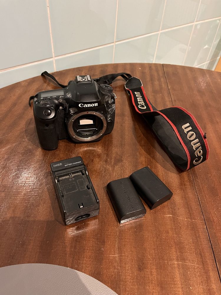 Canon EOS 80D body aparat lustrzanka