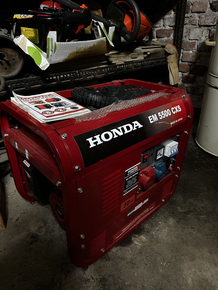 Agregat Prądotwórczy - Honda EM5500 CXS 5.5 KW