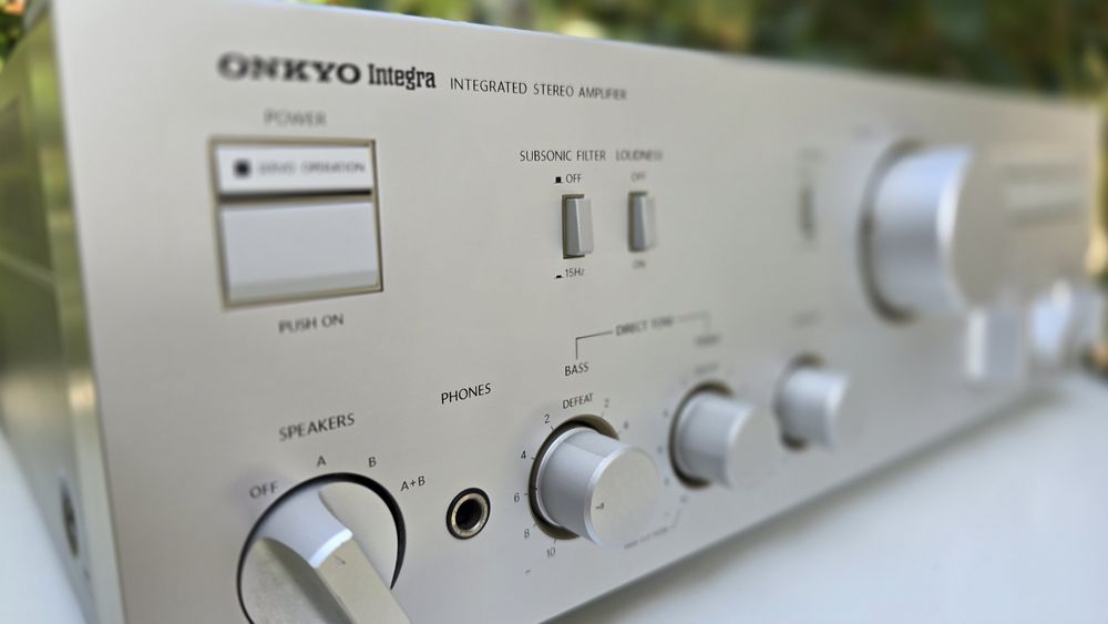Onkyo A- 8250 - wzmacniacz