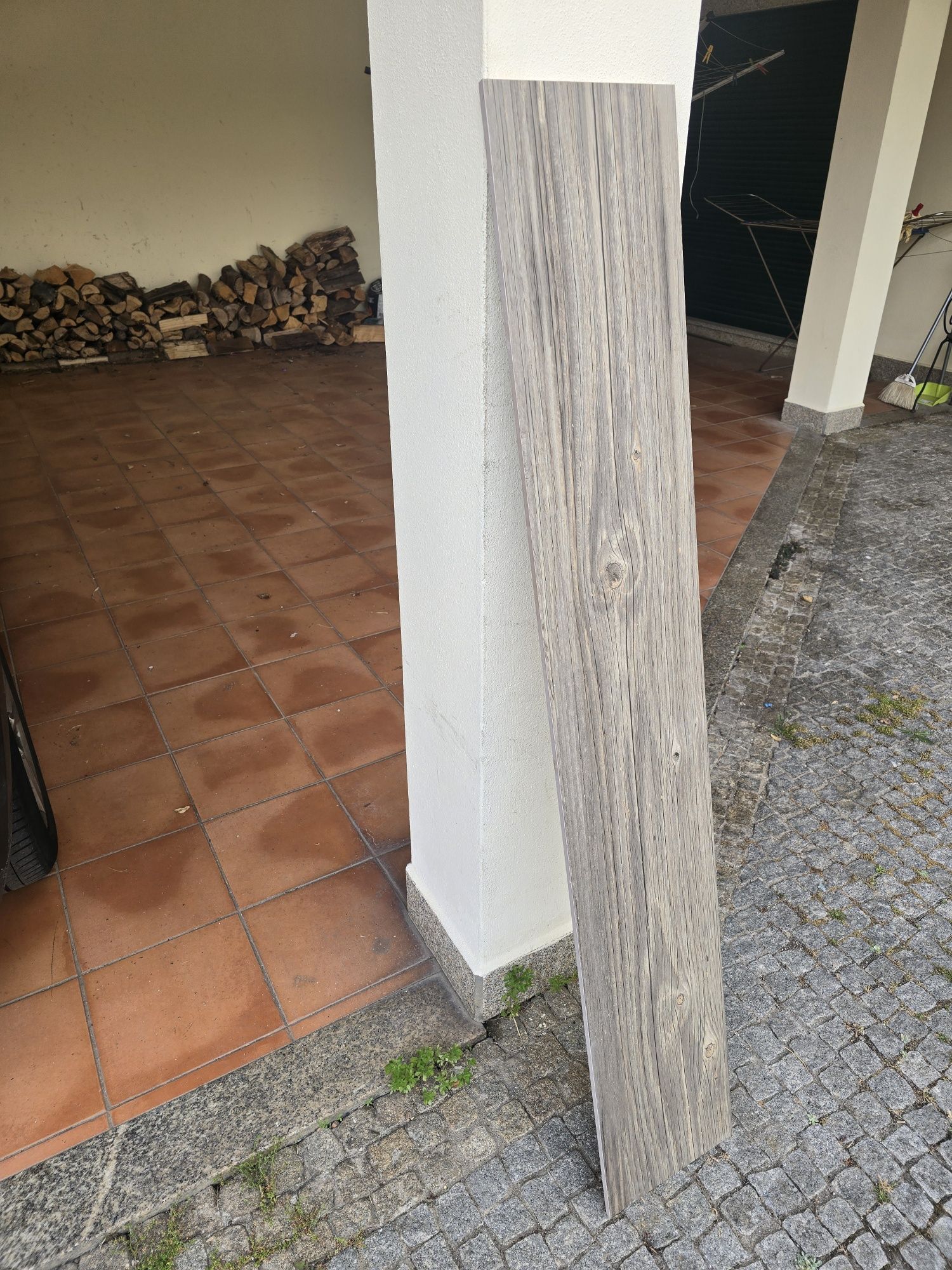 Cerâmica a imitar madeira NOVA