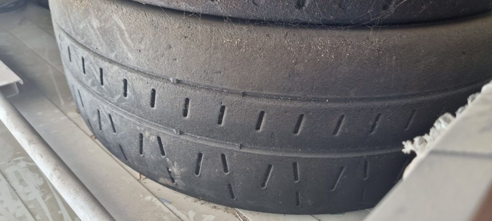 Opony Pirelli 225/40/18  RKA7 RA5